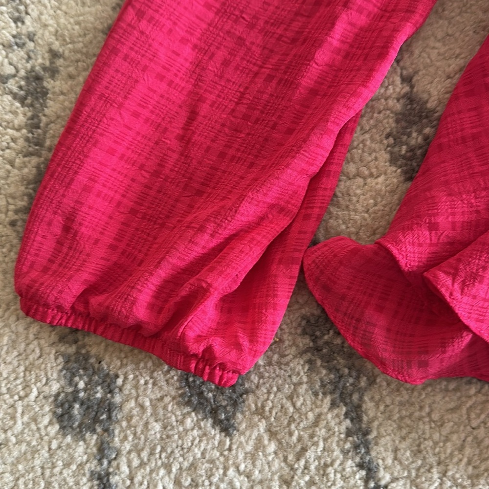 Peplum Ruffle Off-Shoulder Blouse - Picture 5 of 6